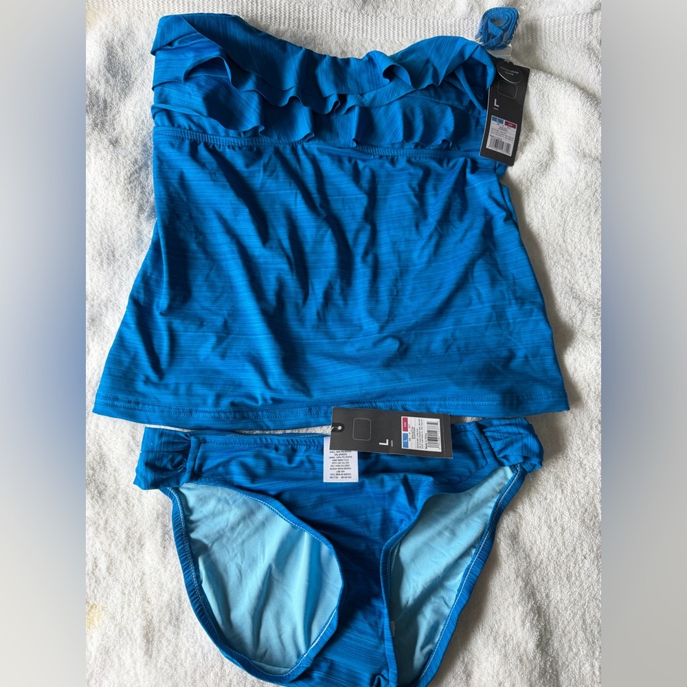 Mossimo Supply Co. Blue Ruffle Tankini Set with removable straps.  NWT